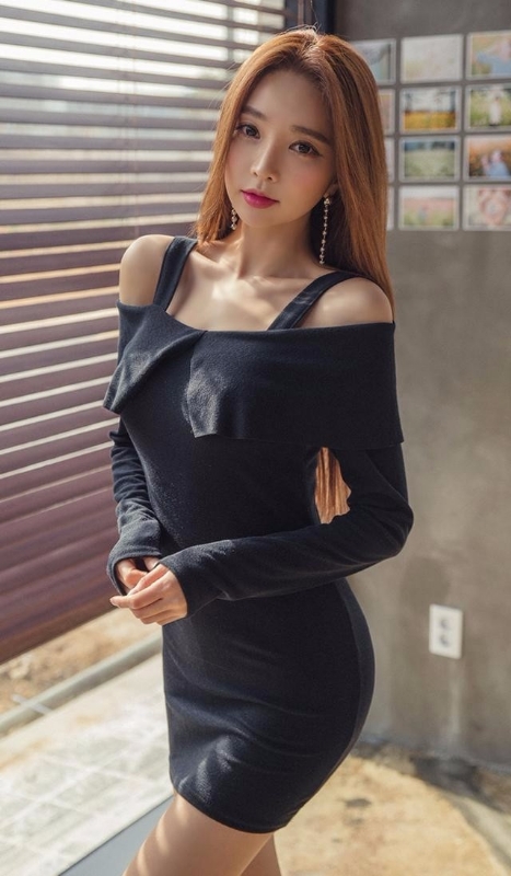 杨亚冰的第一张照片--新安闪婚服务中心
